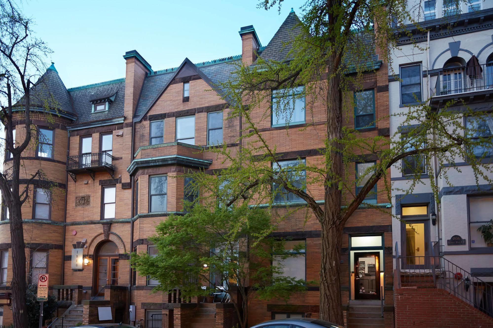Highroad Dc Inn 3*
