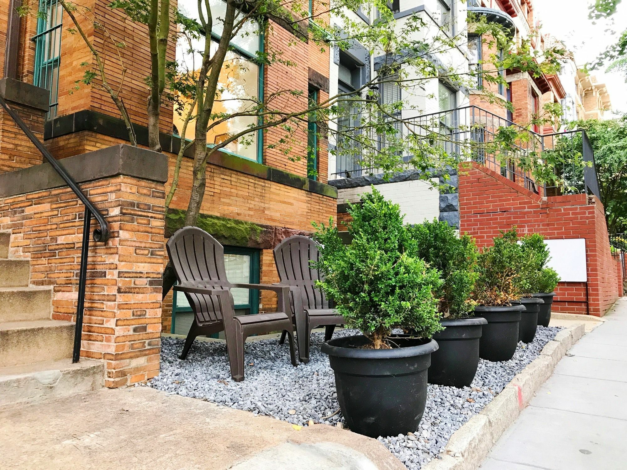 Highroad Dc Inn